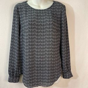 Rose & Olive Black and White Blouse size Small